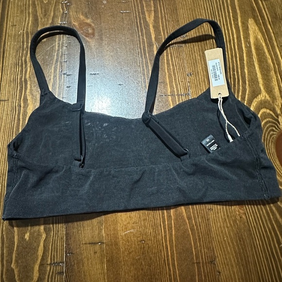 Skims Mesh Women's Black Bralette Size XS NWT - Picture 3 of 3